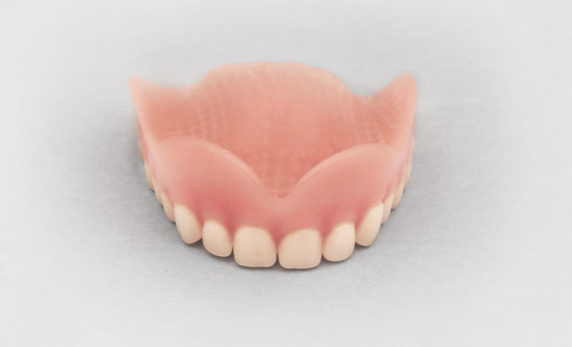 Dentapreg® MESH reinforced upper denture for superior strength and durability.